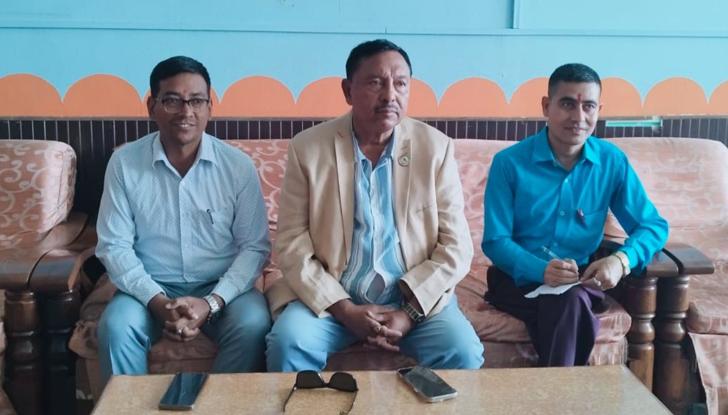 संविधान संशोधनमा विलम्ब गर्नु हुँदैनः गिरी
