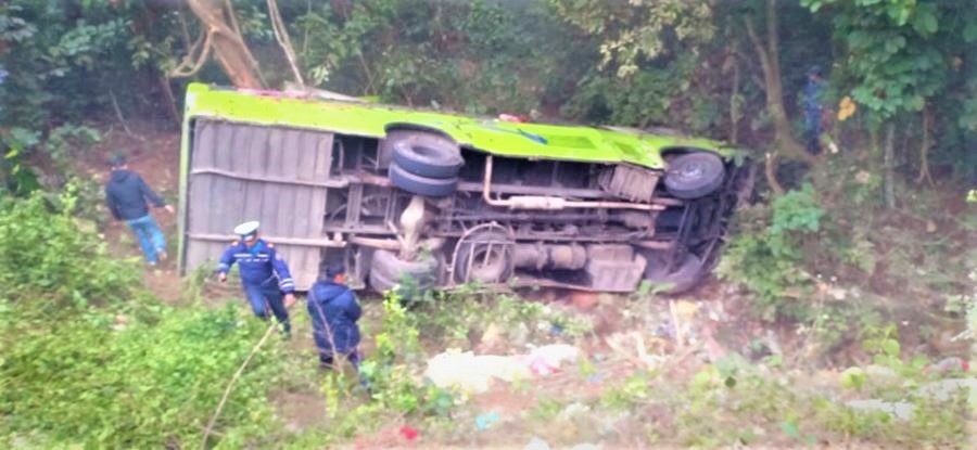 दाङमा भएको सवारी दुर्घटनामा ९५ जनाको मृत्यु