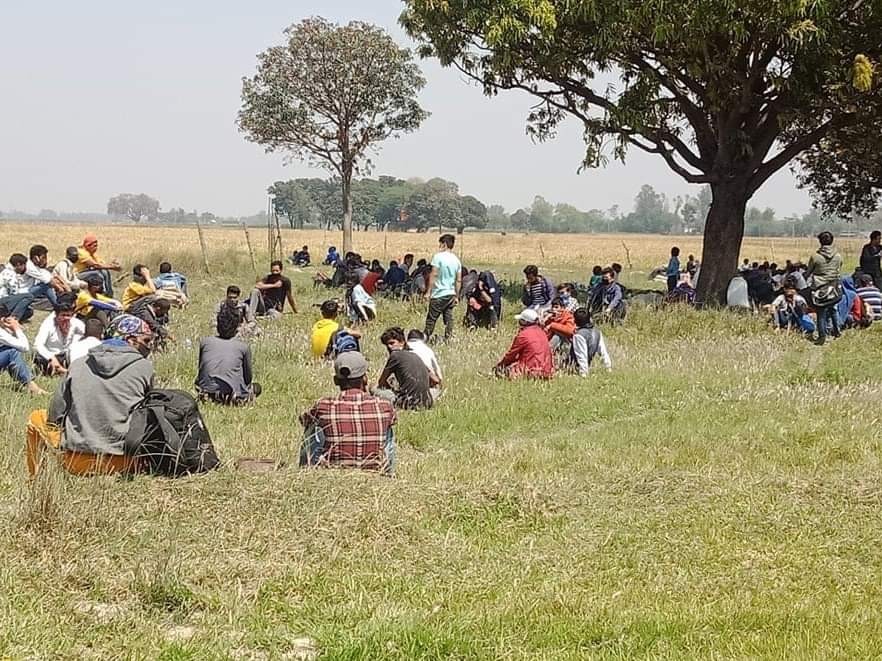 भारतीय क्वारेन्टाइनमा जान मानेनन् नेपाली, ४ दिनदेखि बाँकेको दशगजामै अलपत्र