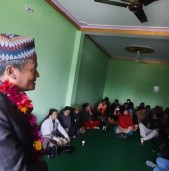 कांग्रेसलाई एक नम्बरको पार्टी बनाउन सबै लागौंः सभापति पुन
