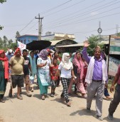 खजुरामा गठबन्धनको शक्ति प्रदर्शनसहितको घरदैलो