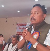 दाङको विकासका लागि सधैँ लागिपर्ने सांसद गिरीको प्रतिबद्धता