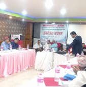 उपभोक्ता अधिकारको सवालमा स्वयम् उपभोक्ता नै सचेत हुनुपर्नेमा जोड