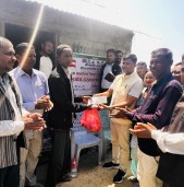 बोन टिबीपीडित थारुलाई कांग्रेस क्षेत्र नम्बर १ बाँकेद्वारा सहयोग