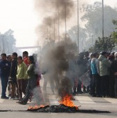 नेपालगन्ज-कोहलपुर सडक अवरुद्ध