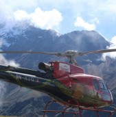 ताराको जहाज खोज्न गएको हेलिकप्टर मौसम खराबका कारण मुस्ताङ फर्कियो