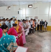 डुडुवाका अध्यक्ष चौधरीले जनप्रतिनिधिलाई खुवाए सपथ