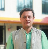 रास्वपाको कार्यवहाक सभापति र संसदीय दलको नेतामा डोलप्रसाद अर्याल