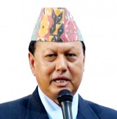 आत्मदाह गरेका प्रेम आचार्यका छोरीहरुलाई स्नातकसम्म निशुल्क पढाउने कांग्रेस सांसद बस्नेतको घोषणा