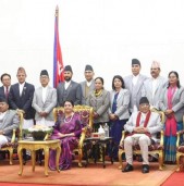 नवनियुक्त उपप्रधानमन्त्रीसहित मन्त्रीहरुले लिए सपथ