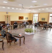 पार्टीभित्रको विवाद मिलाउन एमाले स्थायी कमिटी बैठक शुरु