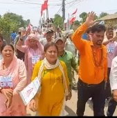 आचार्य र सुवेदीसहितका उम्मेदवार लखनवाको घरदैलोमा