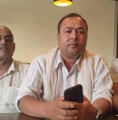 ट्रक व्यवसायीको आन्दोलन तत्कालका लागि रोकियो