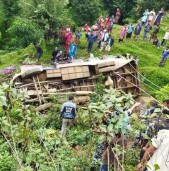 रोल्पामा बस दुर्घटना हुँदा ४ जनाको मृत्यु, १८ घाइते