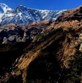 सम्पर्कविहिन तारा एयरको जहाज मुस्ताङको मानापाथी हिमालको फेदीमा भेटियो