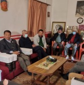 सभापति फाइनल गर्न संस्थापन इतरको बैठक जारी