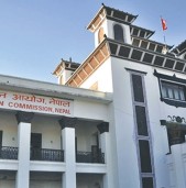 स्थानीय चुनाव वैशाख १४ गते गर्न सकिने निर्वाचन आयोगको प्रस्ताब