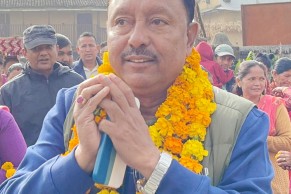 मन्त्री बन्ने दौडमा बिकासप्रेमी नेता दीपक गिरी