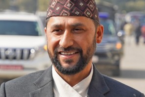 सत्तामा फर्कन रवि लामिछानेको आशक्ति