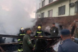 धनगढीमा आगलागी, अस्पतालसहित ८ पसल जले