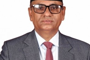 सुदूरपश्चिमका मुख्यमन्त्रीले आज विश्वासको मत लिने दिनमा नागरिक उन्मुक्तिका सांसदहरु काठमाडौंमा