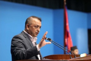 गल्तीलाई समयमै सच्याएर दुष्प्रभावबाट जोगिन सरकारलाई महामन्त्री गगन थापाको सुझाव