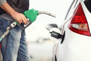 पेट्रोलको मूल्य बढ्यो, प्रति लिटर १५० रुपैयाँ कायम