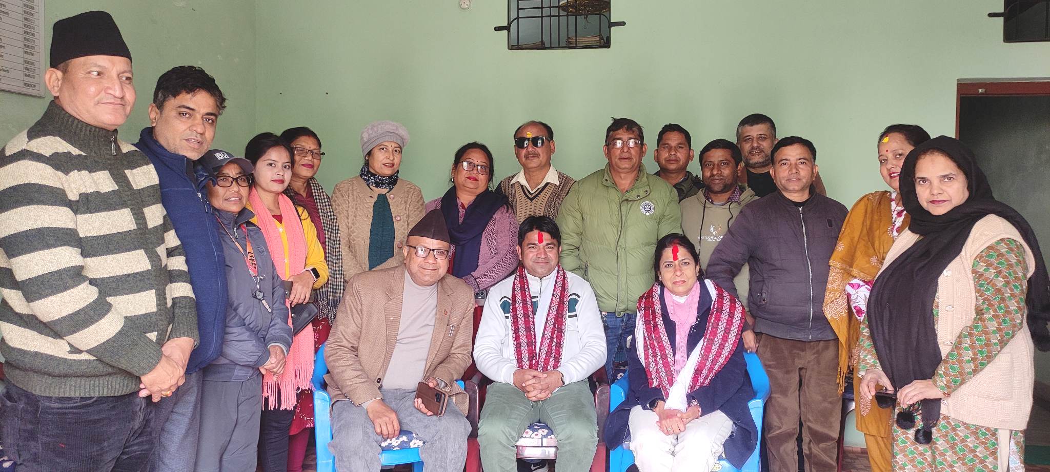 सांसद तिवारी र खत्रीलाई संवादको सम्मान