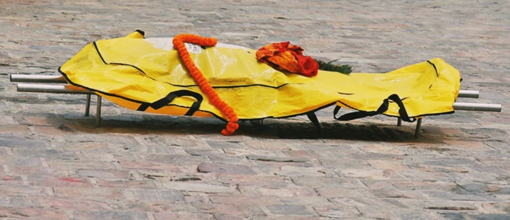 ट्रकको ठक्करबाट बर्दियामा सशस्त्र प्रहरीका सहायक हवल्दारको मृत्यु, जवान घाइते