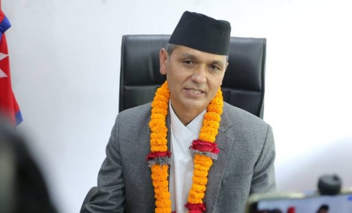 सरकारले फरार कैदीबन्दी र लूटिएका हतियार फिर्ता ल्याउन विशेष अपरेशन चलाउँदै छ: गृहमन्त्री अर्याल