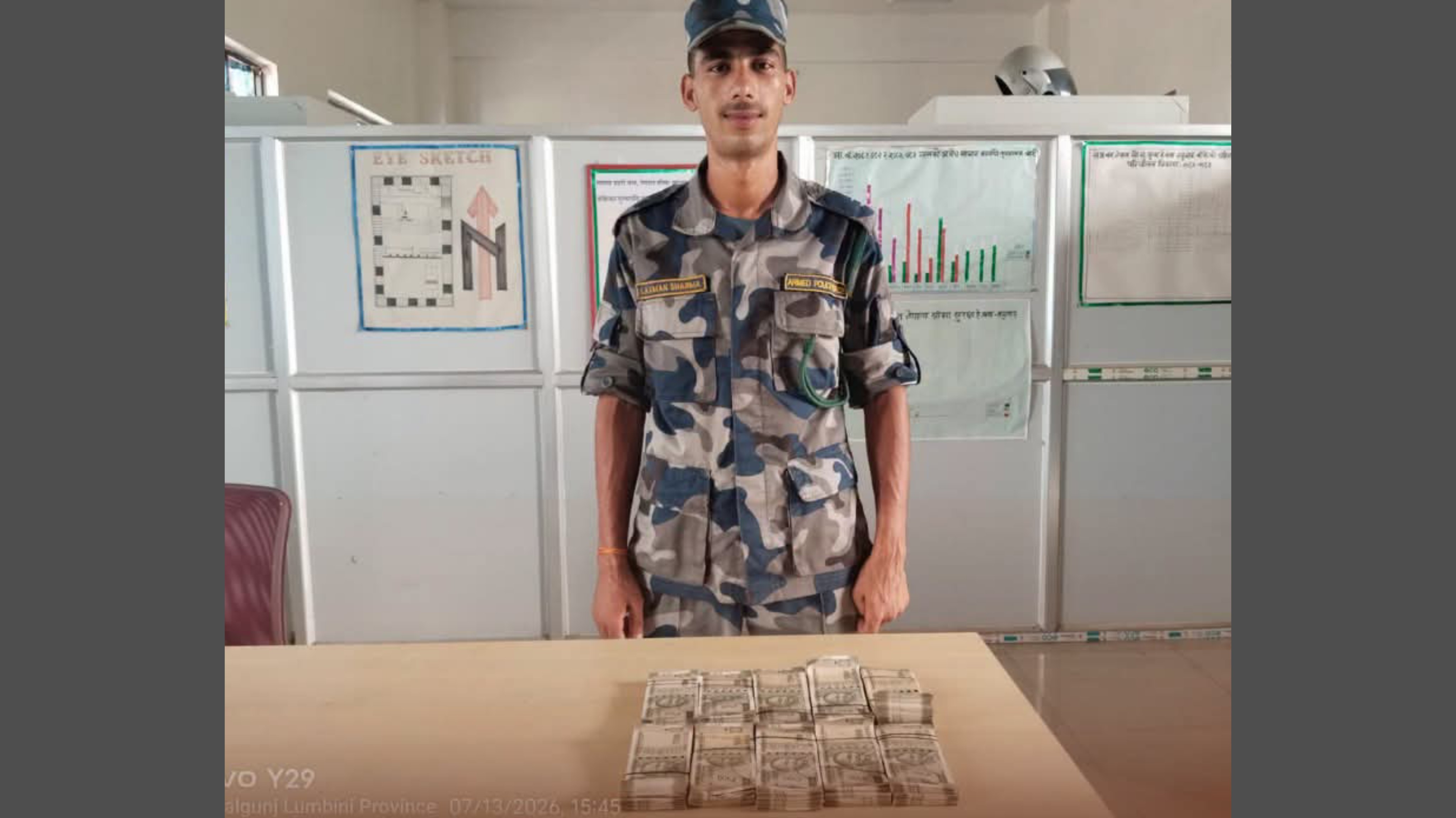 नेपालगञ्जको जमुनाह नाकाबाट सशस्त्र प्रहरीले बरामद गर्‍यो स्रोत नखुलेको ५ लाख भारु