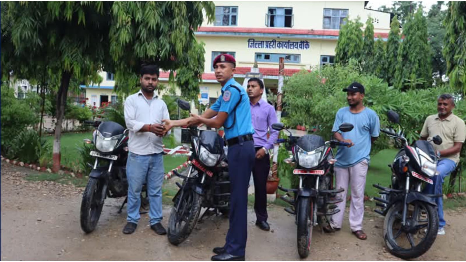 बाँकेमा चोरी भएका चार वटा मोटरसाइकल फेला, बुझाइयो सम्बन्धित धनीलाई