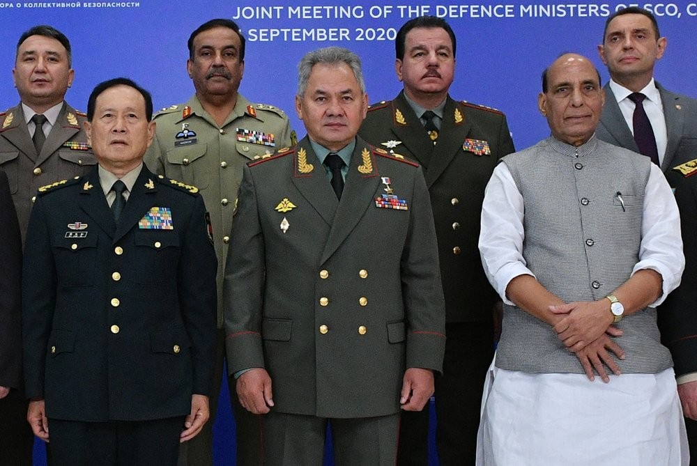 मस्कोमा चीन र भारतका रक्षामन्त्रीको भेटवार्ता