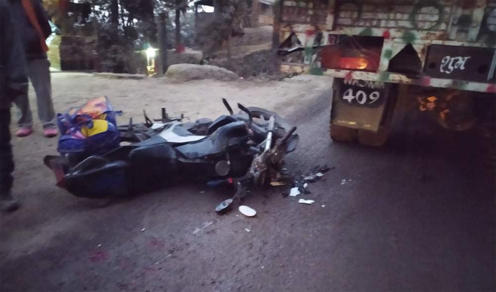 ट्रकको ठक्करबाट मोटरसाइकल चालकको मृत्यु