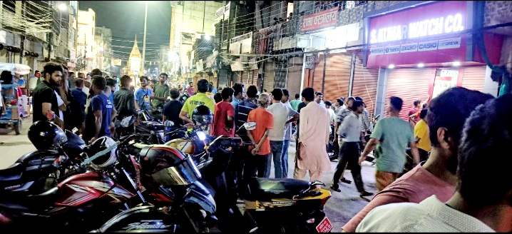 दुर्घटना नेपालगन्जका ६ जनाको मृत्युले त्रिभुवन चोक शोकमा डुब्यो