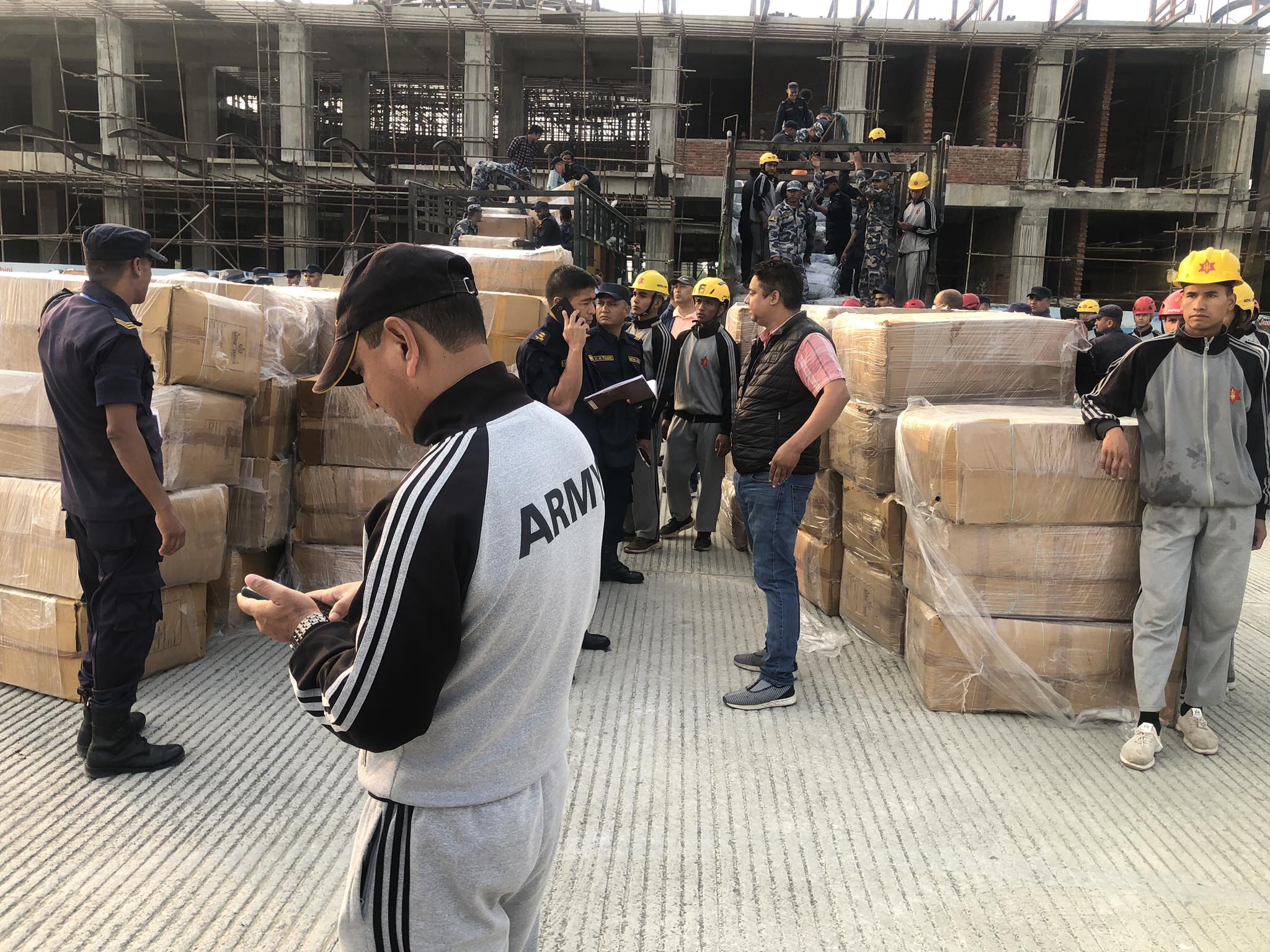 भारत सरकार तथा बाँकेमा संकलित राहत सामग्री जाजरकोट र पश्चिम रुकुम पठाइँदै