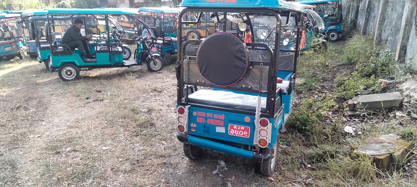 नेपालगञ्जमा एक हप्तामा ३९७ इ-रिक्सा नियन्त्रणमा