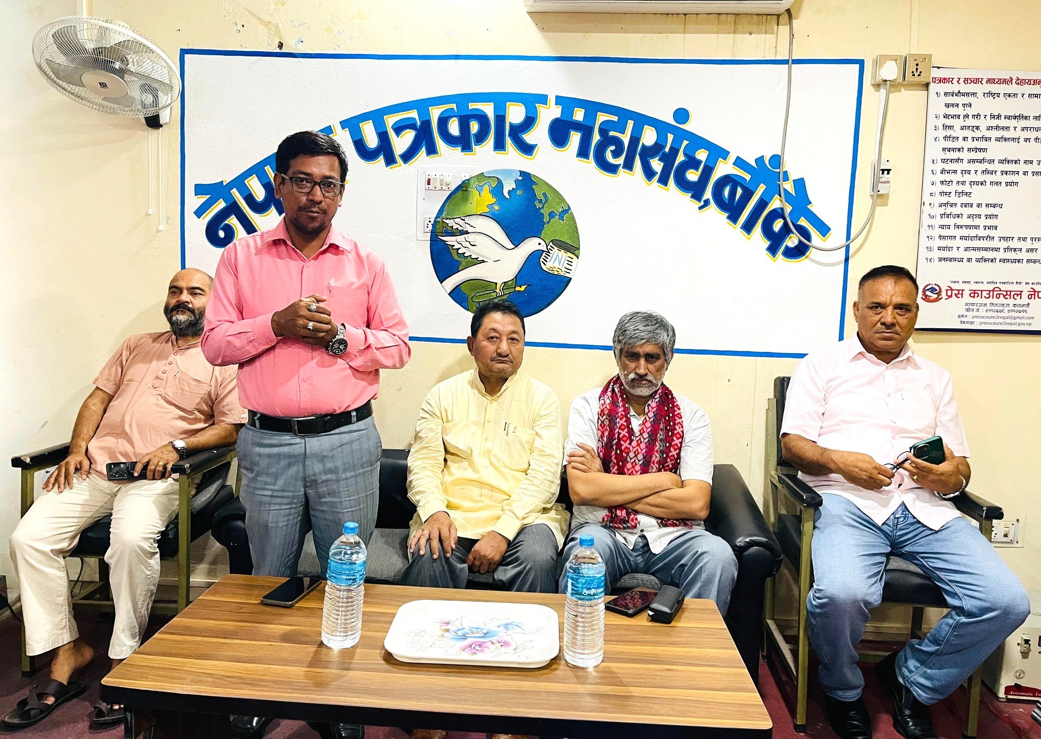 नयाँ मिडियालाई आमसञ्चारको माध्यमको रुपमा स्वीकार गर्नुको विकल्प छैनः धर्मेन्द्र झा