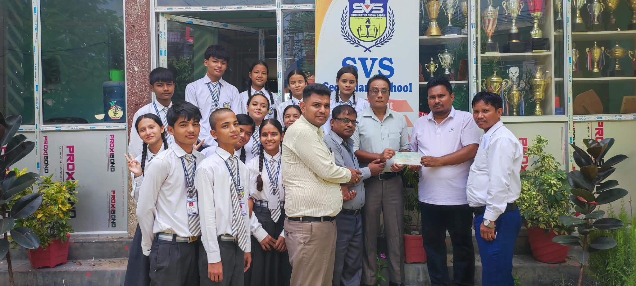 सिद्धार्थ विद्या सदनद्वारा बाढीपीडितका लागि १ लाख सहयोग