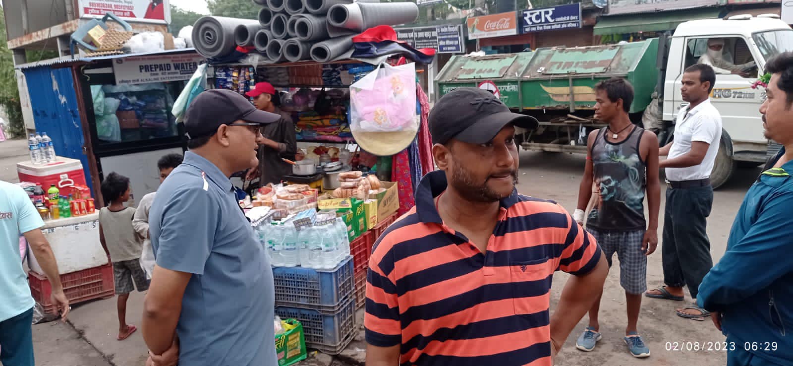 स्वास्थ्यजन्य फोहरमाथि मेयरको निगरानी, सरसफाई अवस्थाबारे अनुगमन