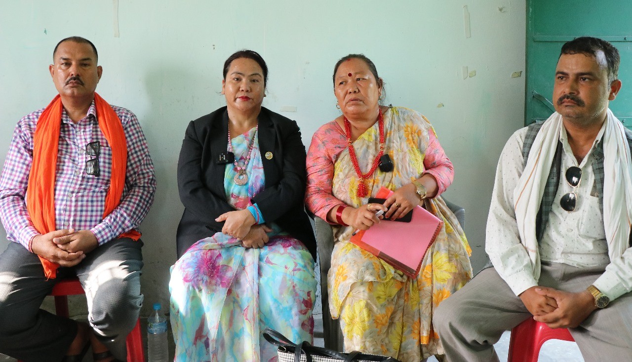 खजुरा गाउँसभामा विवाद, अध्यक्ष विकले एकलौटी ढंगले नीति तथा कार्यक्रम ल्याएको आरोप