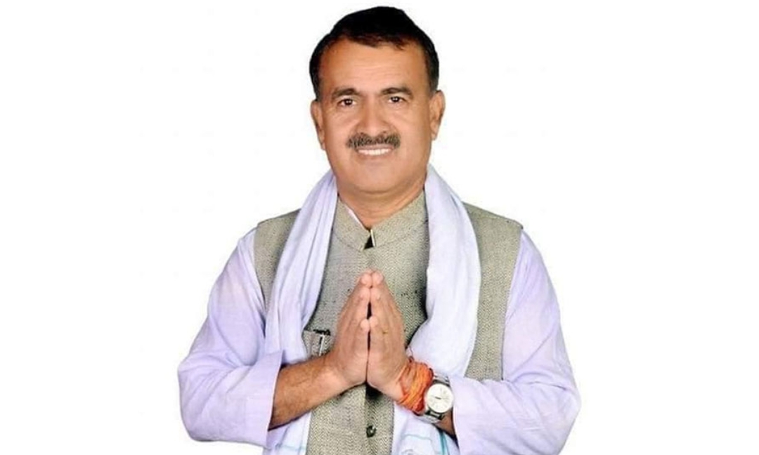 कांग्रेस सहमहामन्त्री यादवमाथि काठमाडौंमा खुकुरी प्रहार