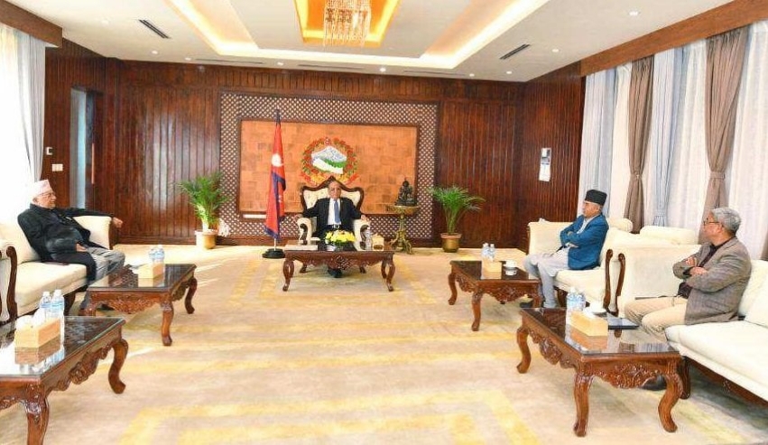 बालुवाटारमा शीर्ष नेताहरुसँग प्रधानमन्त्रीले गरे छलफल