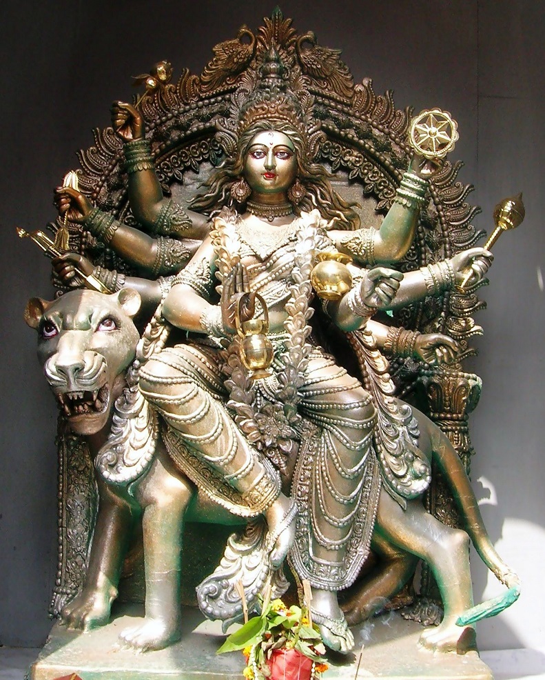 नवरात्रको चौथो दिन चन्द्रघण्टा देवीको पूजा आराधना गरिँदै