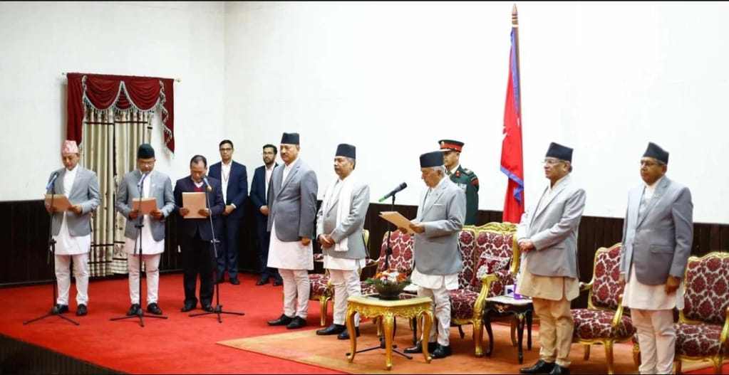 तीन जना नवनियुक्त मन्त्रीले लिए सपथ