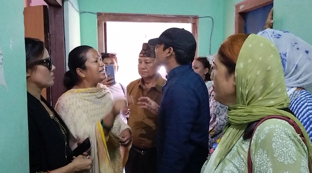 राप्रपा बाँकेमा घम्साघम्सी, महिला संगठनले गर्यो तालाबन्दी