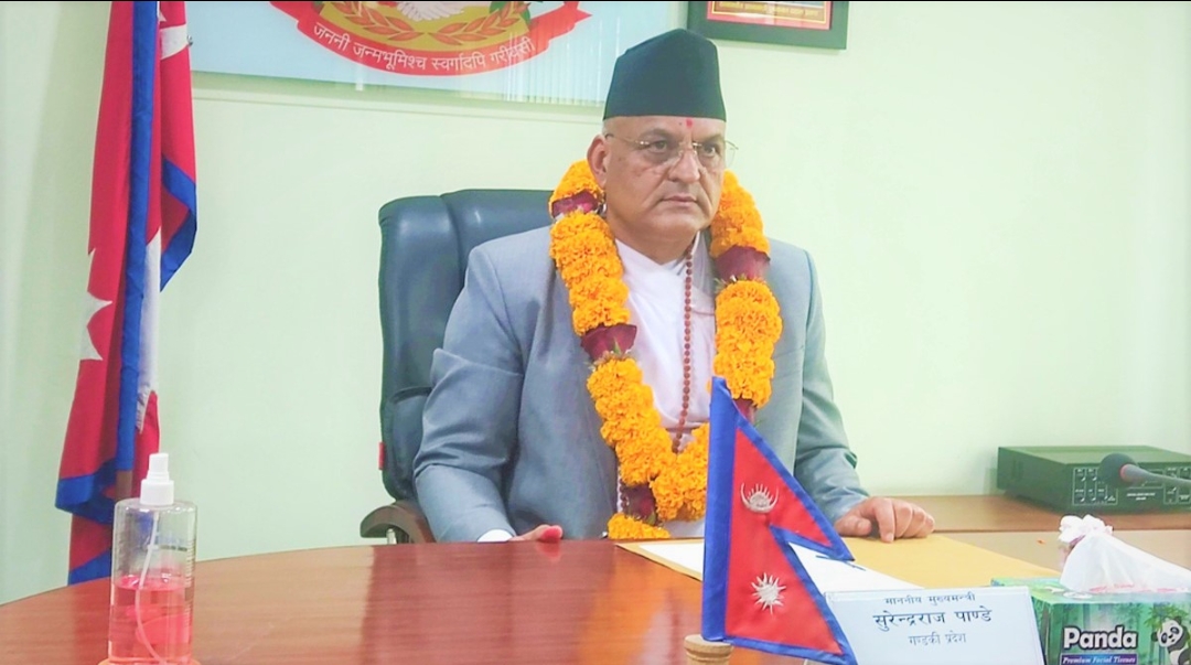 मुख्यमन्त्री पाण्डेले गरे माओवादीका दुई मन्त्रीलाई बर्खास्त