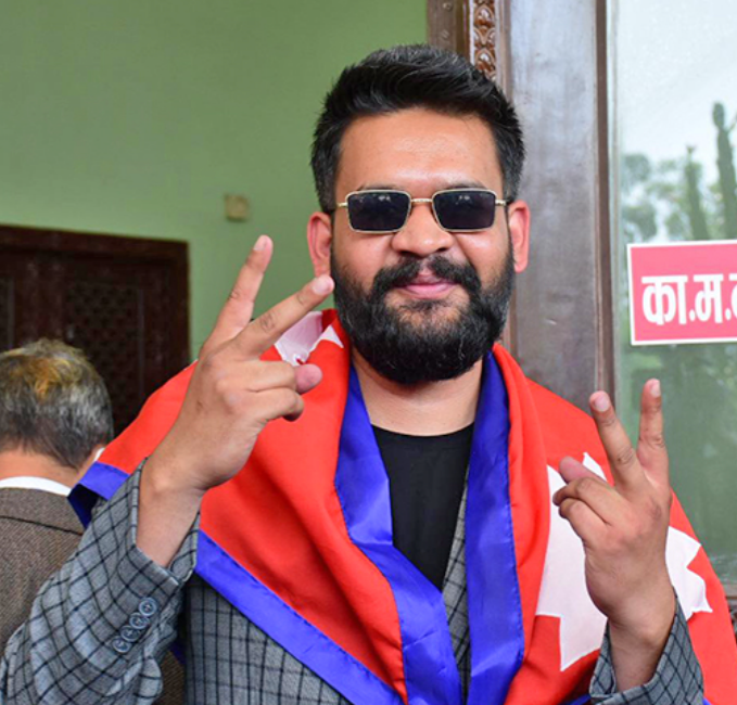 सिंहदरबारमा आगो लगाइदिने मेयर बालेनको धम्की