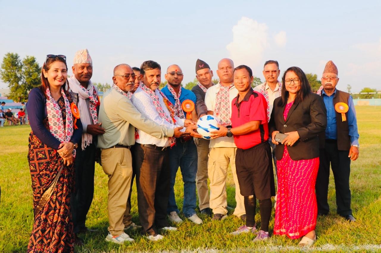 बाँके जिल्ला स्तरीय फुटबल प्रतियोगिता सुरु, उद्घाटन खेलमा न्यू हिमालय विजयी