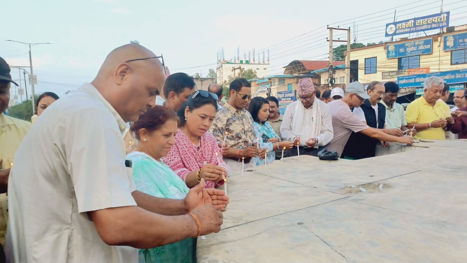 लौहपुरुष सिंहको स्मृतिमा दीप प्रज्वलन 